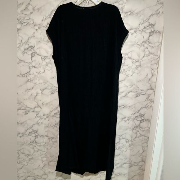 Le Lis Black Tie Front Side Slits Dress - Picture 6 of 6